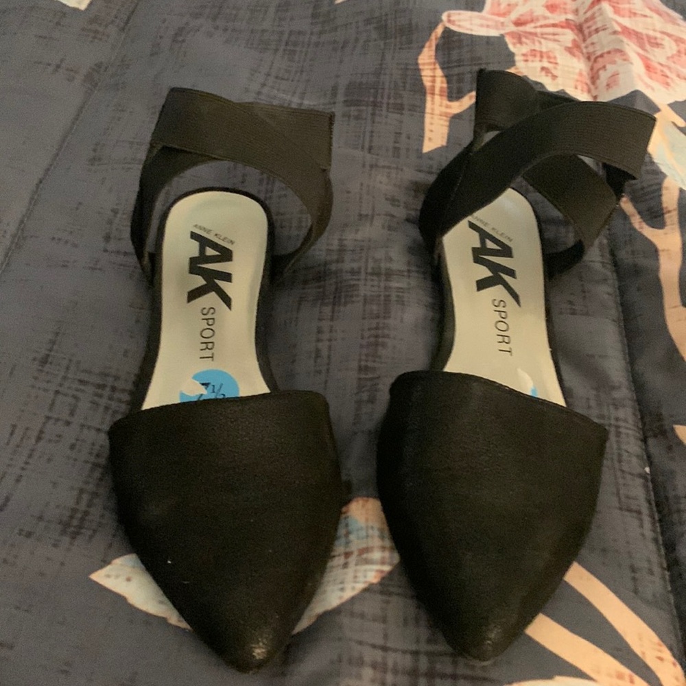 Anne Klein lace up mules 7.5